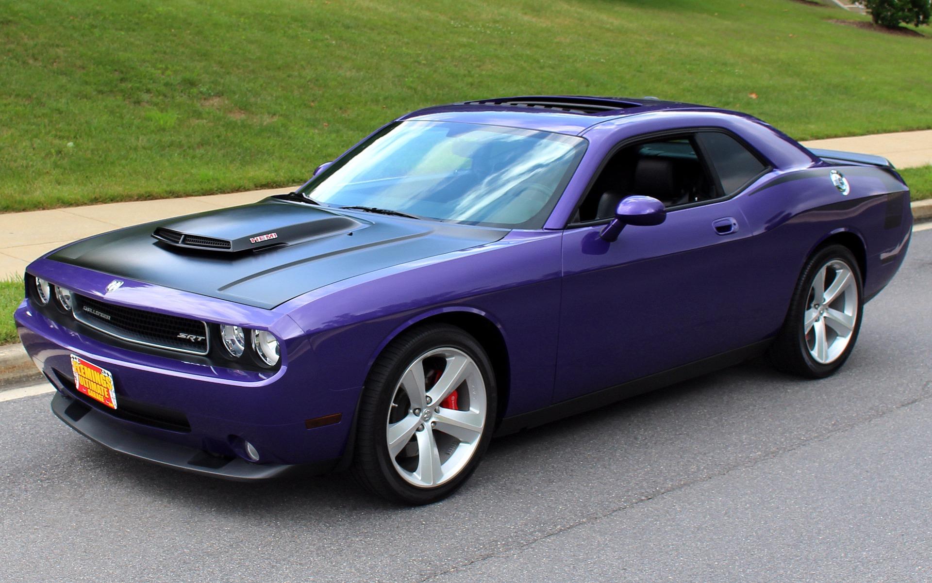 2010 Dodge Challenger Srt8