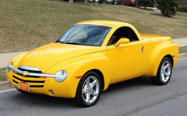 2004 Chevrolet SSR Convertible 