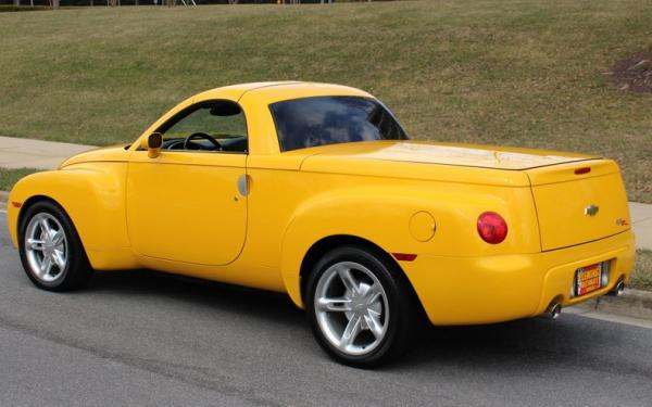 2004 Chevrolet SSR Convertible 