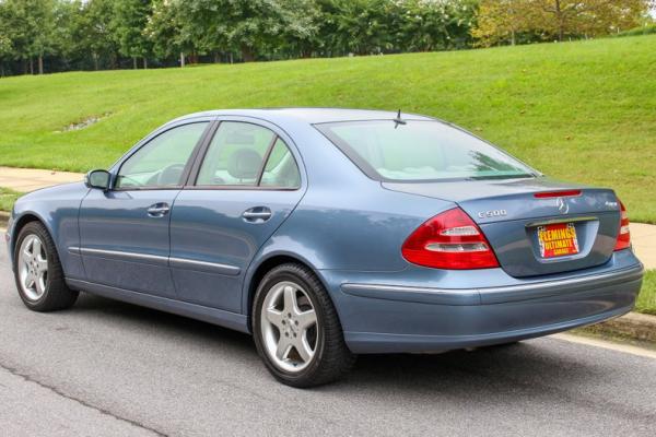 2004 Mercedes-Benz E500 4-matic 