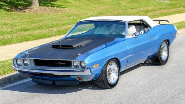 1970 Dodge Challenger 426 HEMI 