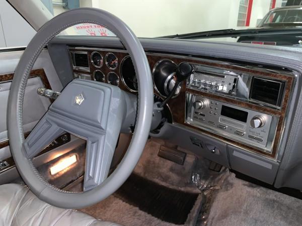 1985 Chrysler Fifth Ave 