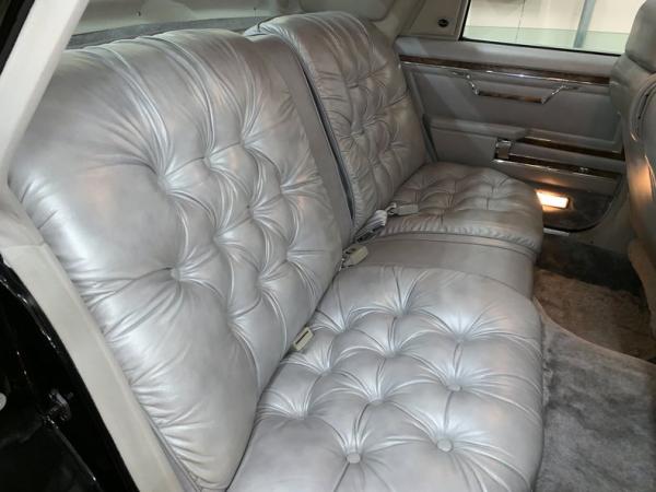 1985 Chrysler Fifth Ave 