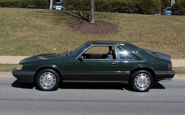 1985 Ford Mustang SVO Hertz 