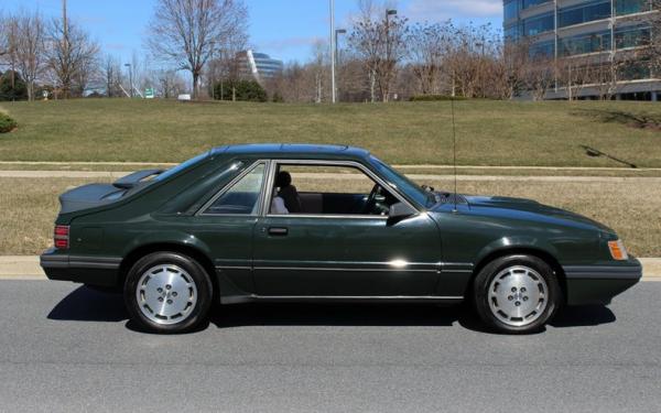 1985 Ford Mustang SVO Hertz 