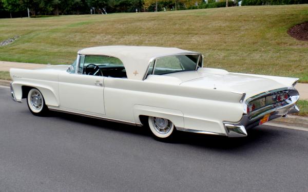 1958 Lincoln Continental Mark III