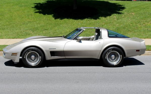 1982 Chevrolet Corvette Collector Edition 