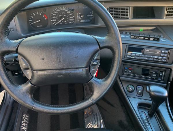 1993 Lincoln Mark VIII 