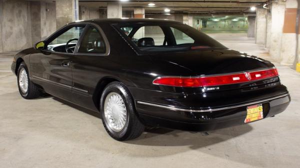 1993 Lincoln Mark VIII 