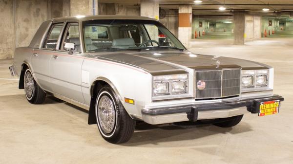 1985 Chrysler Fifth Ave 