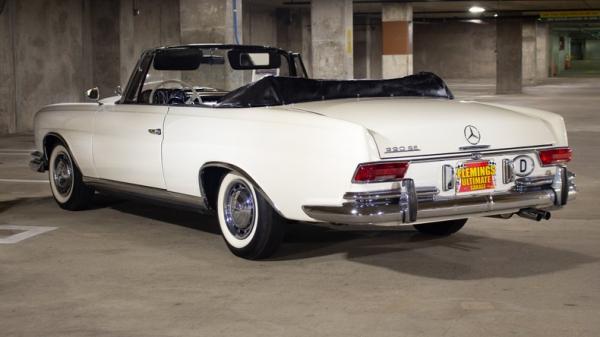 1963 Mercedes-Benz 220SE Cabriolet 