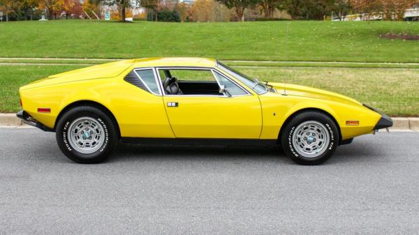 1974 De Tomaso Pantera 