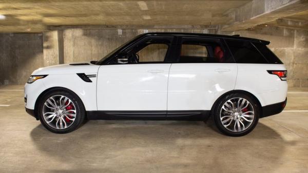 2017 Land Rover Range Rover Sport V8 Supercharged Dynamic 