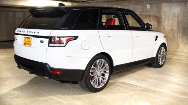 2017 Land Rover Range Rover Sport V8 Supercharged Dynamic 