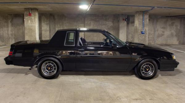 1987 Buick Regal Grand National 