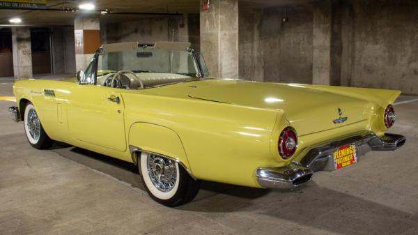 1957 Ford Thunderbird Amos Minter 