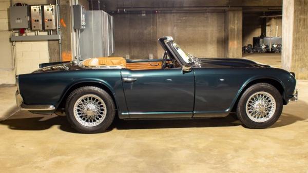 1964 Triumph TR-4 Convertible 