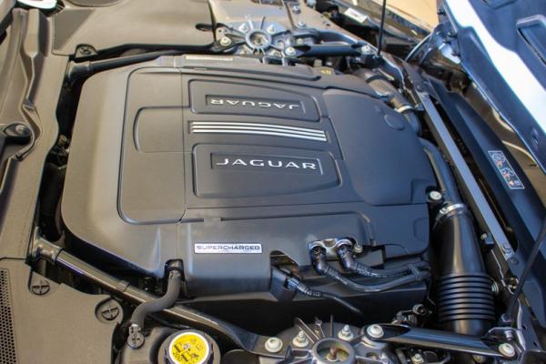 2016 Jaguar F-TYPE Supercharged convertible 