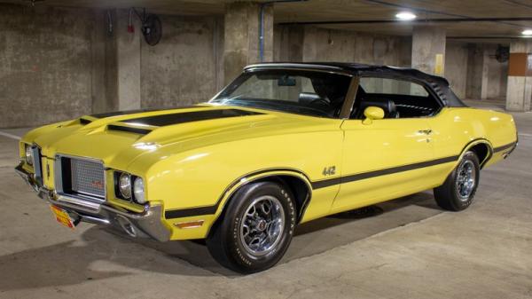 1972 Oldsmobile Cutlass 442 