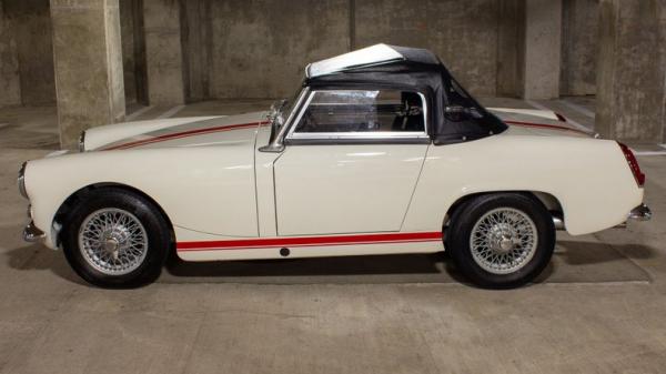 1961 Austin Healey Sprite Roadster 