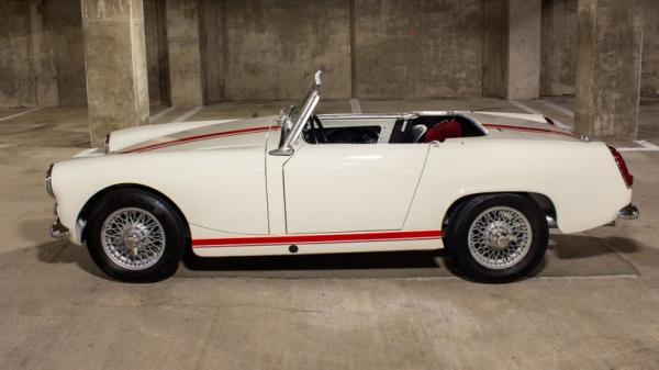 1961 Austin Healey Sprite Roadster 