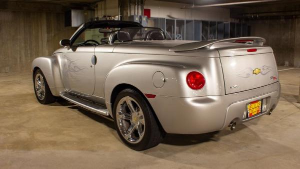 2005 Chevrolet SSR PICKUP 