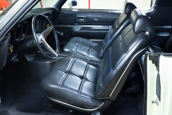1972 Pontiac Grand Prix 
