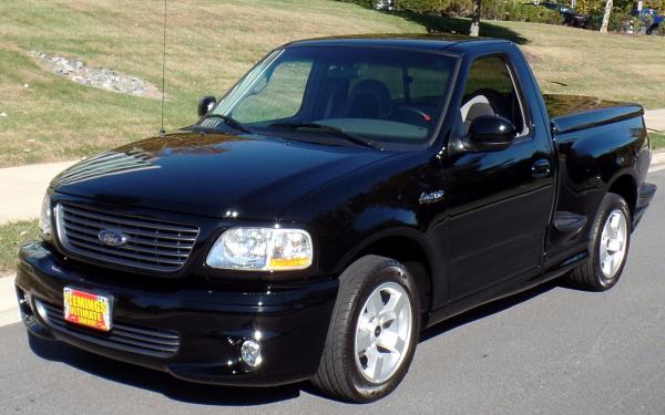 2001 Ford F-150 SVT Lightning