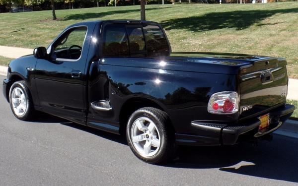 2001 Ford F-150 SVT Lightning