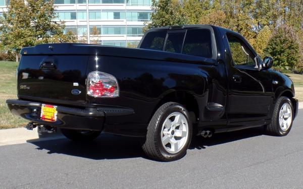 2001 Ford F-150 SVT Lightning