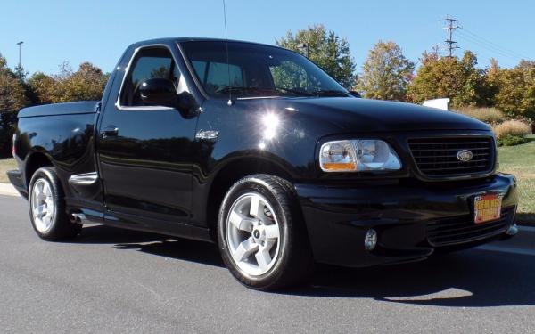 2001 Ford F-150 SVT Lightning