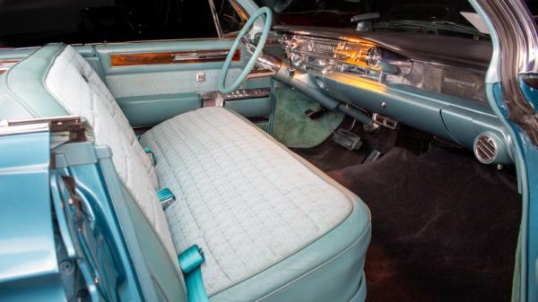 1961 Cadillac Fleetwood Sixty Special 