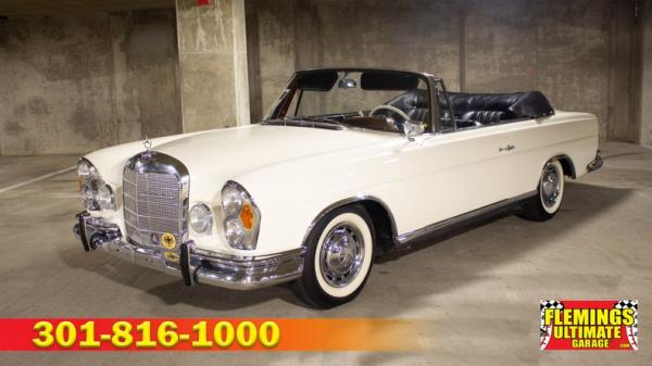 1963 Mercedes-Benz 220SE Cabriolet 