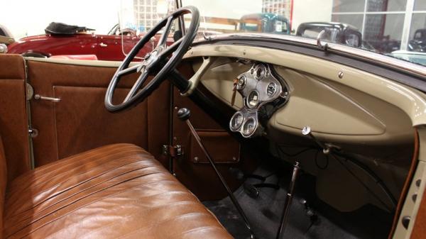 1931 Ford Model A Roadster 