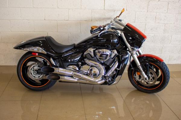 2011 Suzuki Boulevard 