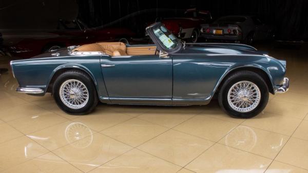 1964 Triumph TR-4 Convertible 