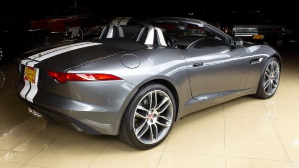 2016 Jaguar F-TYPE Supercharged convertible 