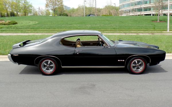 1969 Pontiac GTO 