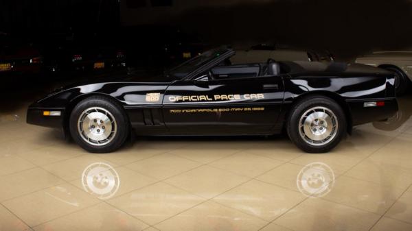 1986 Chevrolet Corvette Pace Car 
