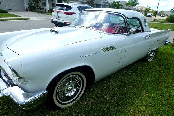 1957 Ford Thunderbird T-Bird