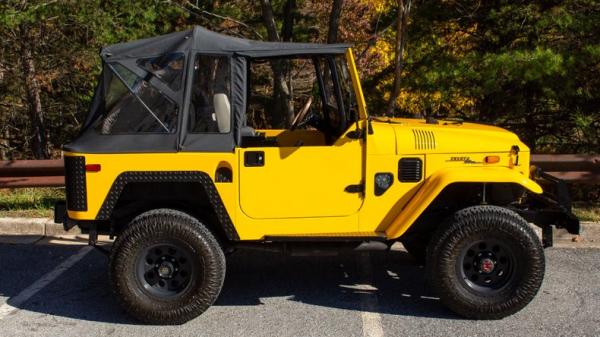 1970 Toyota Land Cruiser V8 