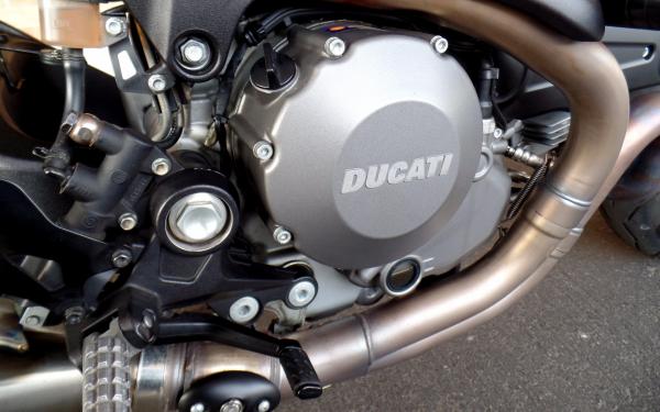 2012 Ducati Monster 1100 EVO