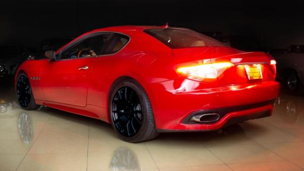 2010 Maserati GranTurismo Sport 