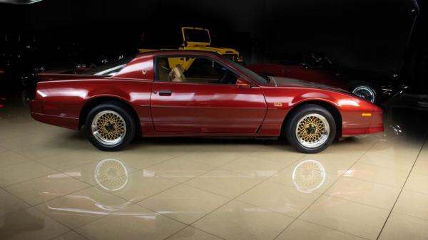 1988 Pontiac Firebird Trans Am GTA 