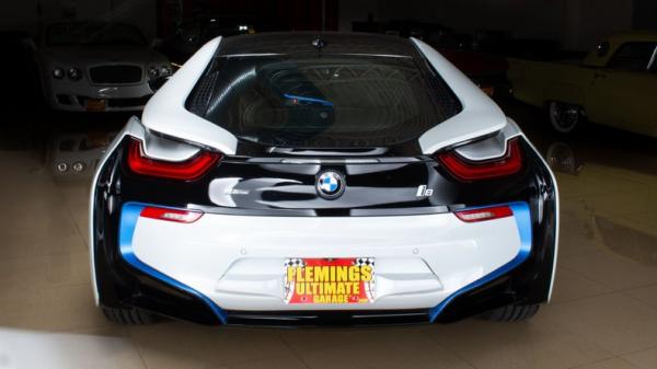 2015 BMW i8 