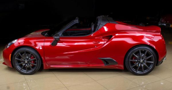 2016 Alfa Romeo 4C Spider 