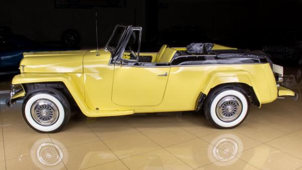 1952 Willys Jeepster 