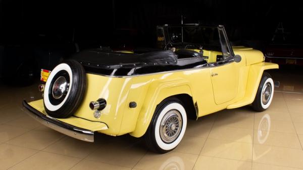 1952 Willys Jeepster 