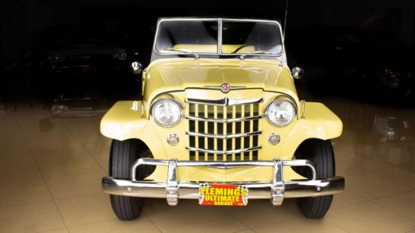1952 Willys Jeepster 