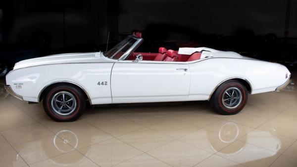 1969 Oldsmobile 442 Convertible 